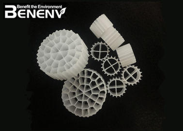 I bio- media della palla K1 K3 filtrano il reattore a biofilm del letto mobile nel trattamento delle acque di acquacoltura